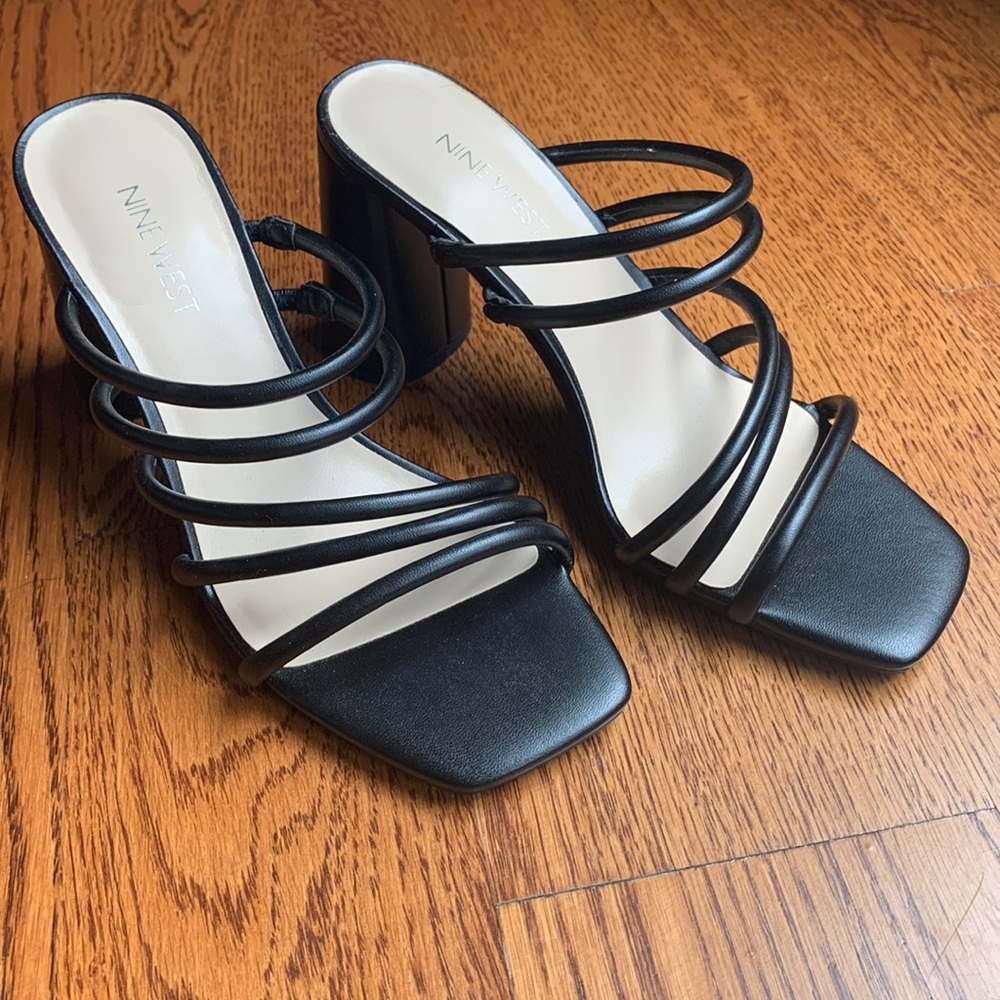 Nine West strappy sandal